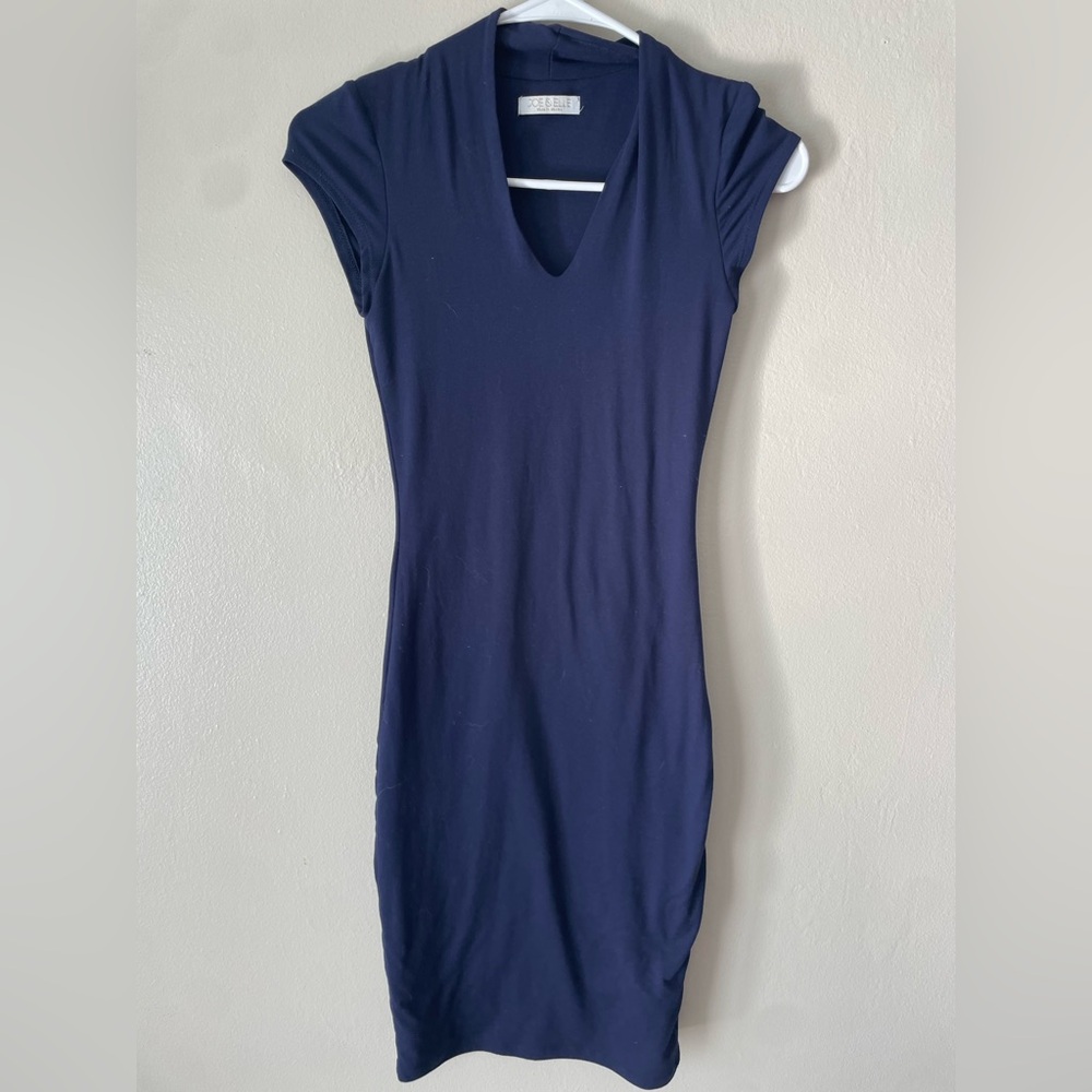 Elegant Navy Midi Dress